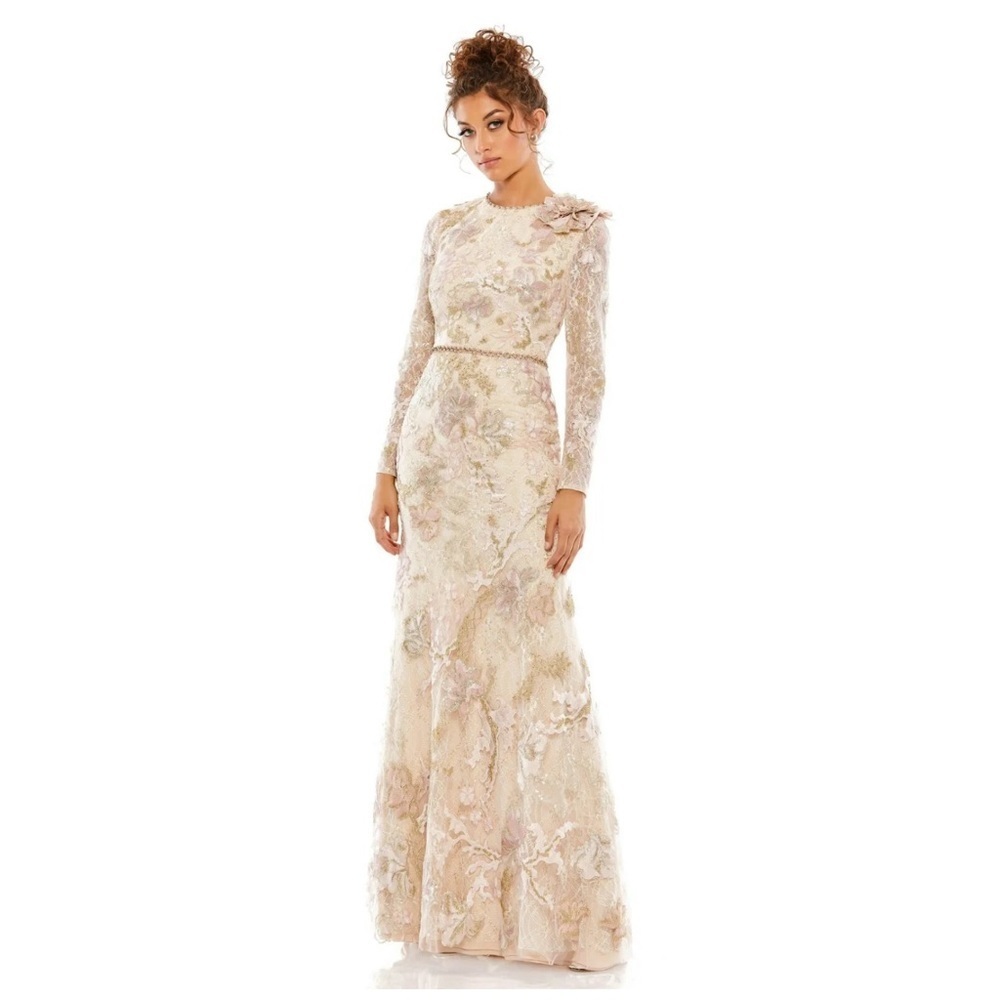 MAC DUGGAL FLORAL EMBROIDERED LACE TRUMPET GOWN size 4 $798